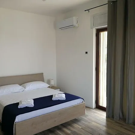 Crispino Couette-café Belvedere Marittimo