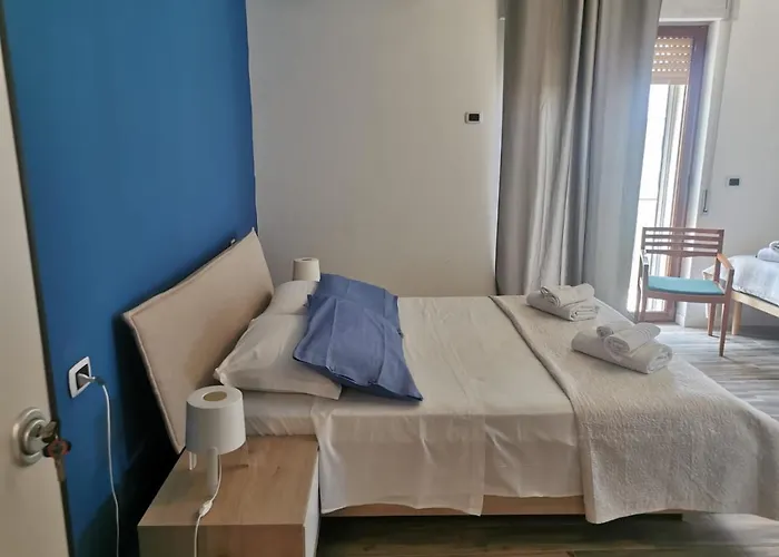 Crispino Oda ve Kahvaltı Belvedere Marittimo