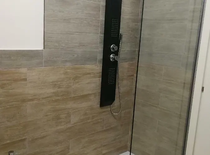 Crispino Oda ve Kahvaltı 3*